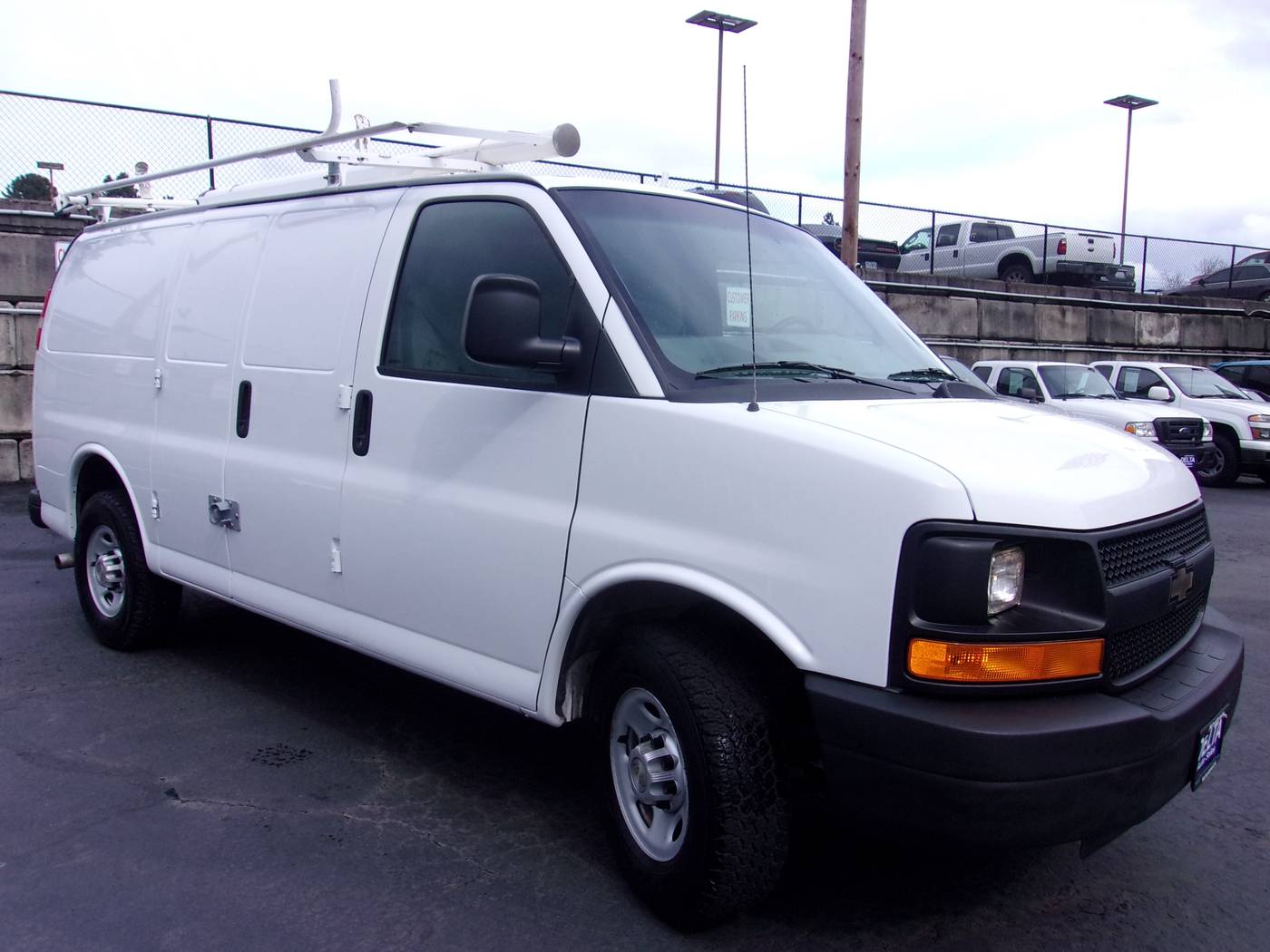 2013 Chevrolet Express Cargo Van Base — Cargo Van — 74,025 mi — Milwaukie, OR