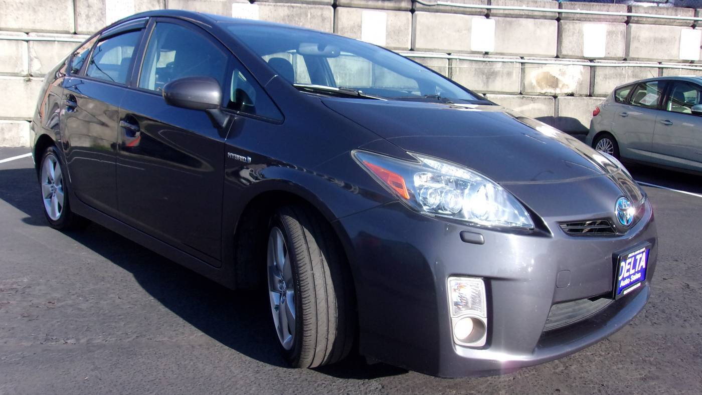 2010 Toyota Prius Two — Sedan — 122,457 mi — Milwaukie, OR