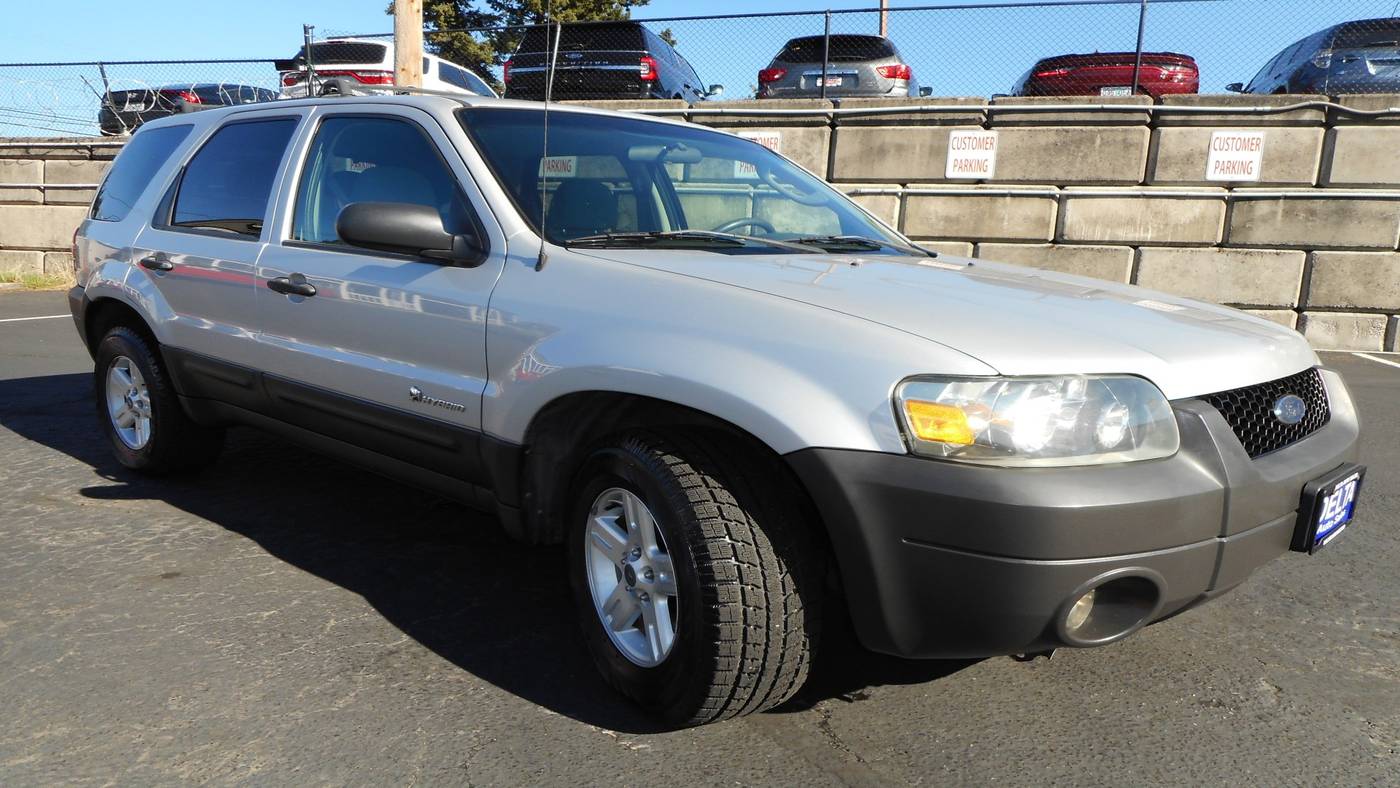 2006 Ford Escape Hybrid — SUV — 131,354 mi — Milwaukie, OR