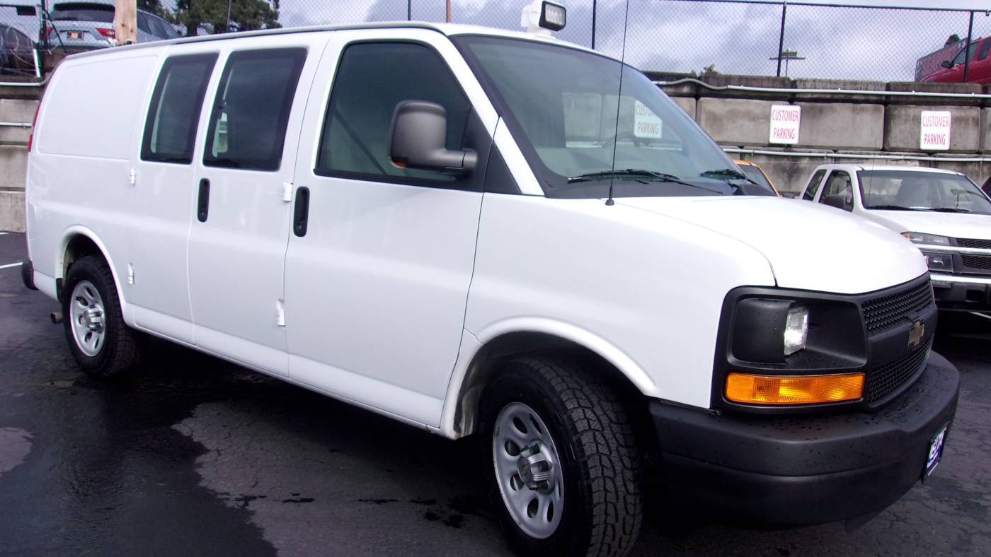 2012 Chevrolet Express Cargo Van Base — Cargo Van — 116,275 mi — Milwaukie, OR