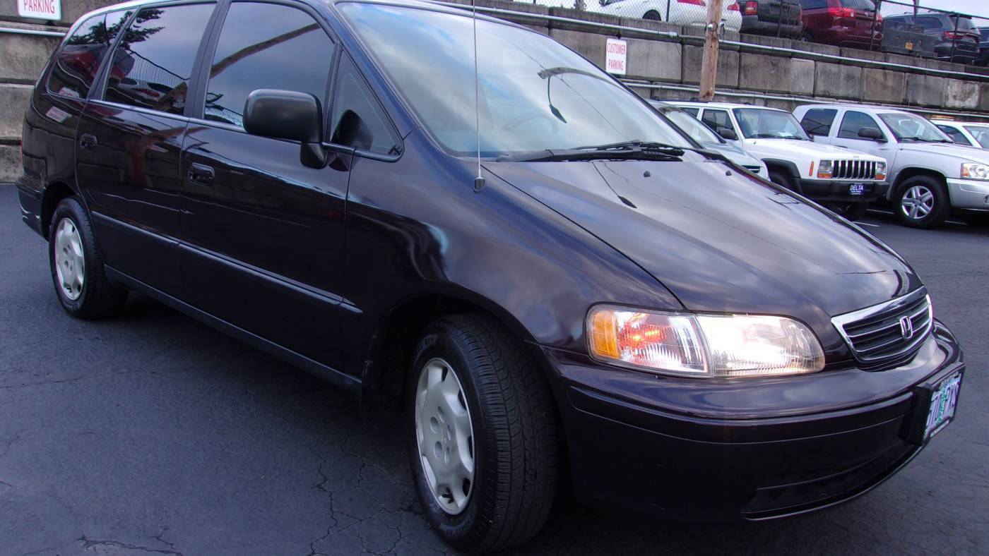 1998 Honda Odyssey LX — Minivan — 170,873 mi — Milwaukie, OR