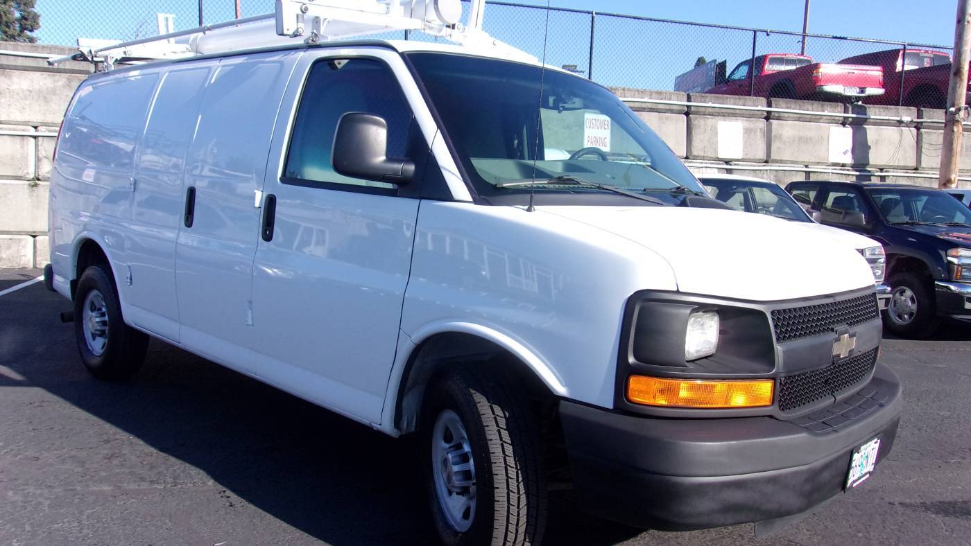 2013 Chevrolet Express Cargo Van Base — Cargo Van — 177,369 mi — Milwaukie, OR