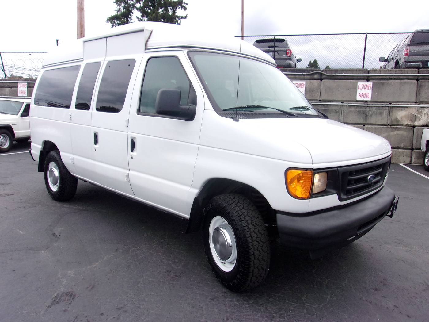 2006 Ford Econoline Cargo Van E-250 — Cargo Van — 44,890 mi — Milwaukie, OR