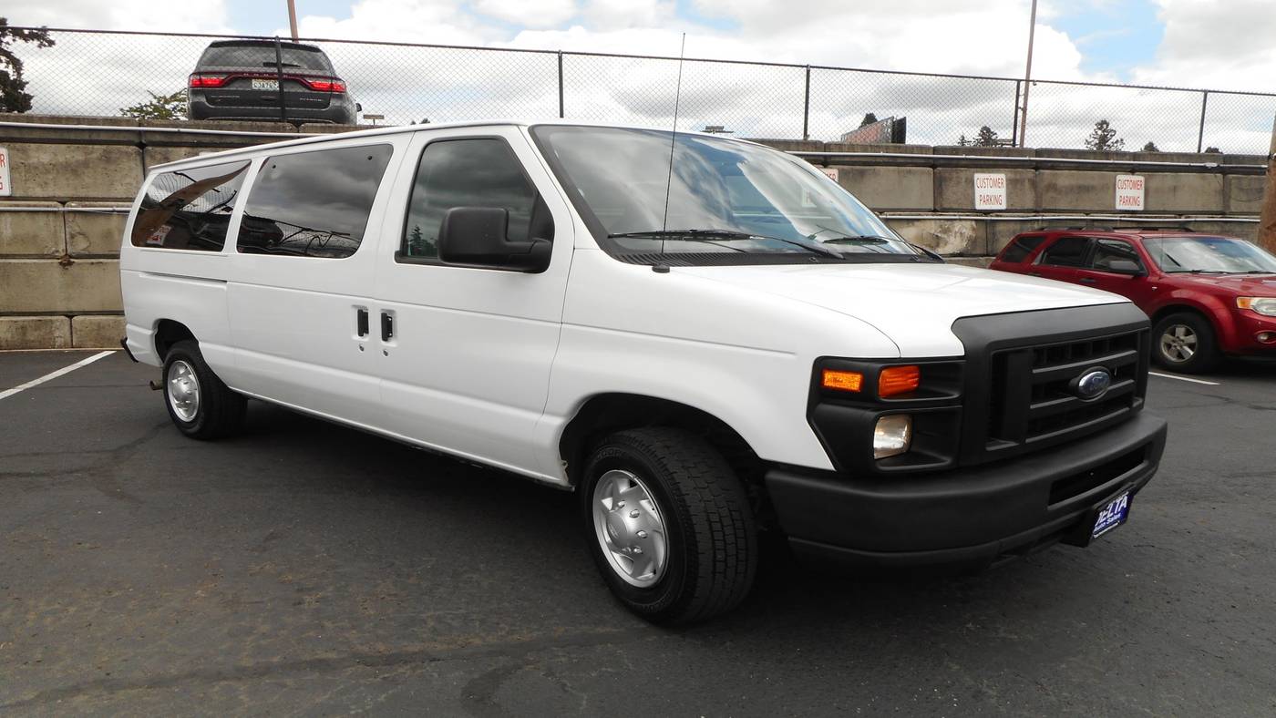 2011 Ford Econoline Wagon E-150 XL