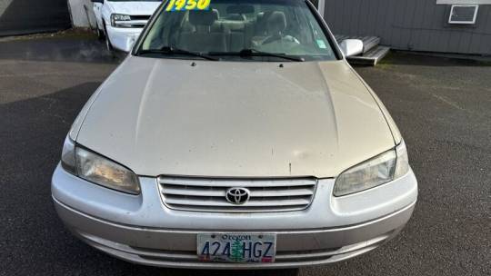 1999 Toyota Camry LE — Sedan — 304,656 mi — Salem, OR
