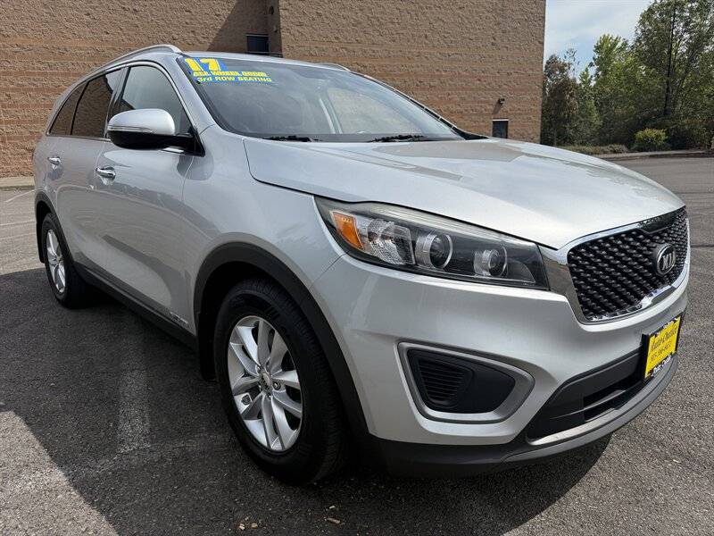 2017 Kia Sorento LX V6 — SUV — 111,473 mi — Salem, OR