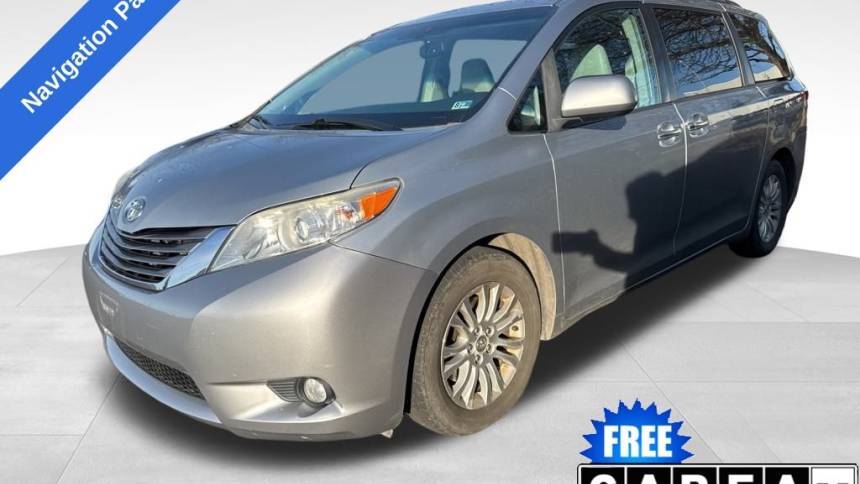 2014 Toyota Sienna XLE — Minivan — 156,484 mi — Burlington, WA