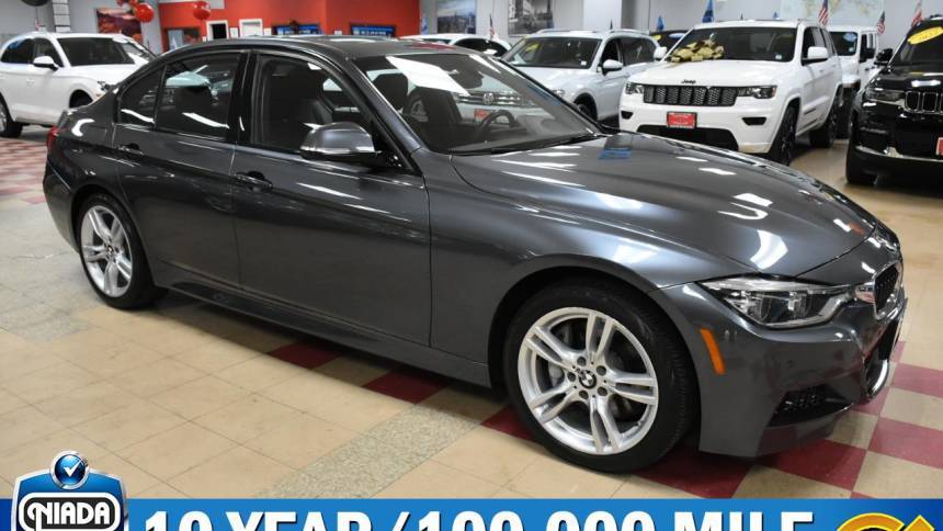 2018 BMW 3 Series 330i — Sedan — 46,510 mi — Long Island City, NY