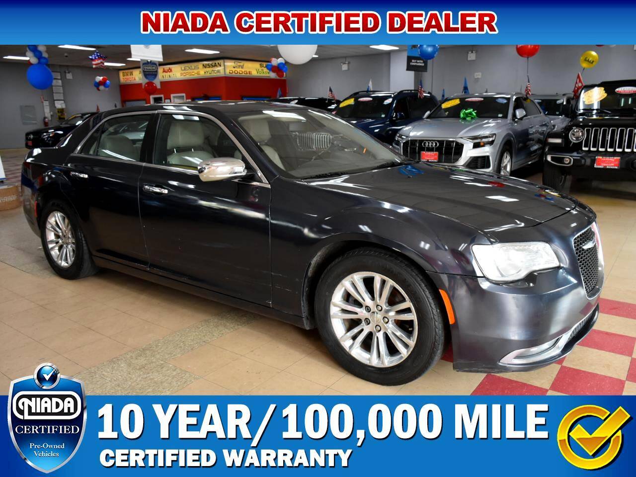 2017 Chrysler 300 C — Sedan — 165,281 mi — Long Island City, NY