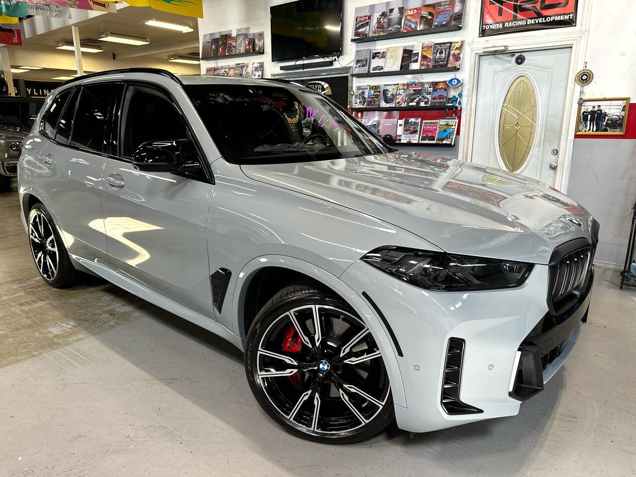 2025 BMW X5 M60i — SUV — 4,762 mi — Staten Island, NY