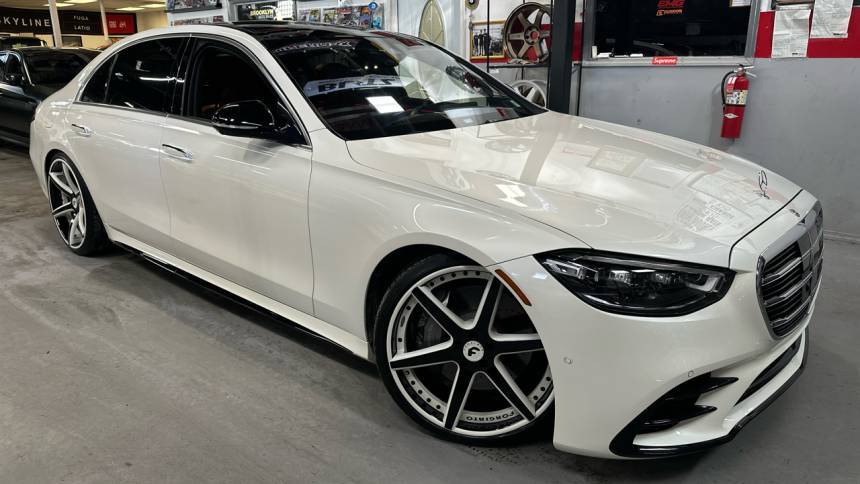 2022 Mercedes-Benz S-Class S 580 — Sedan — 9,806 mi — Staten Island, NY