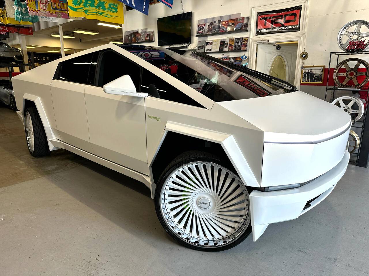 2024 Tesla Cybertruck Cyberbeast — Pickup Truck — 1,358 mi — Staten Island, NY