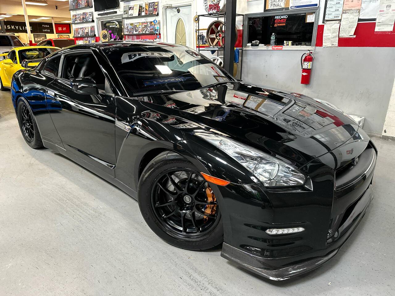2013 Nissan GT-R Premium — Coupe — 69,013 mi — Staten Island, NY