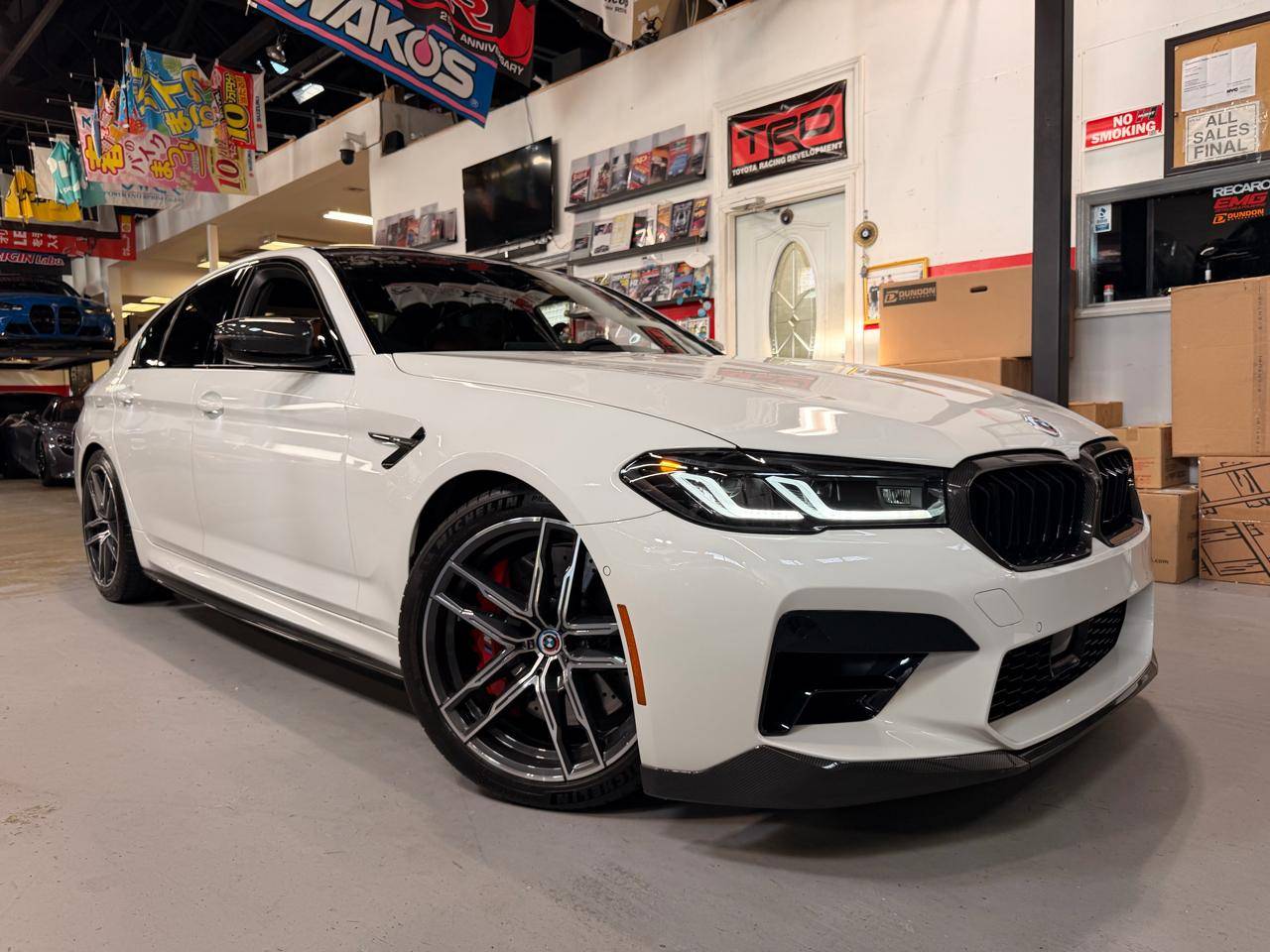 2023 BMW M5 Standard