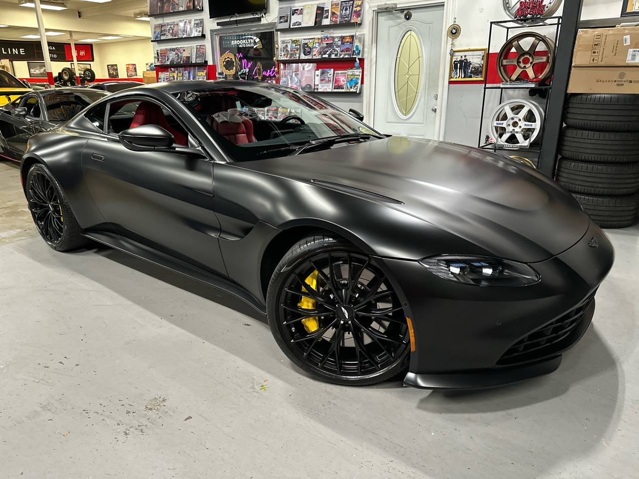 2022 Aston Martin Vantage Standard — Coupe — 9,134 mi — Staten Island, NY