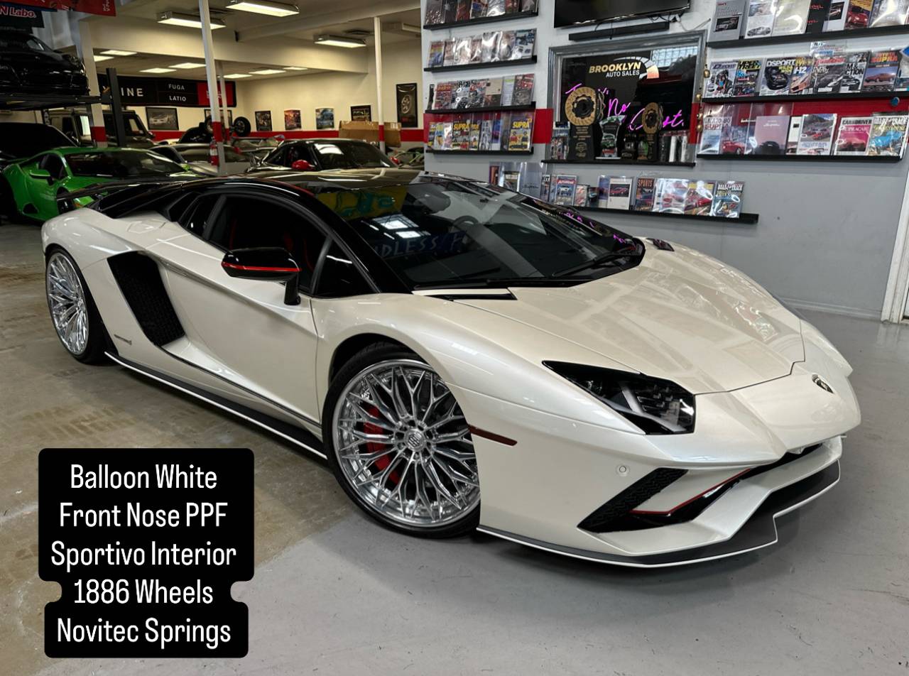 2017 Lamborghini Aventador