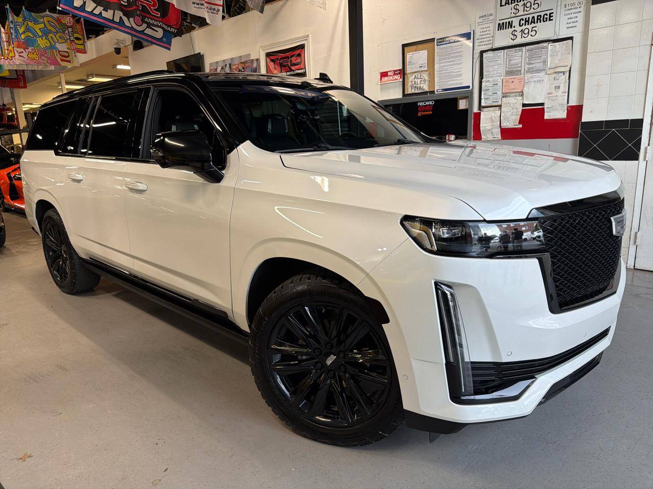 2022 Cadillac Escalade Sport Platinum