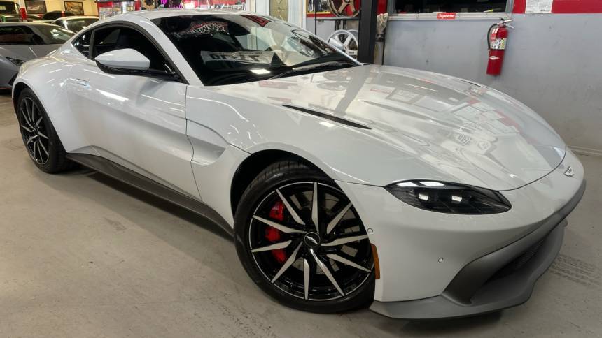 2020 Aston Martin Vantage