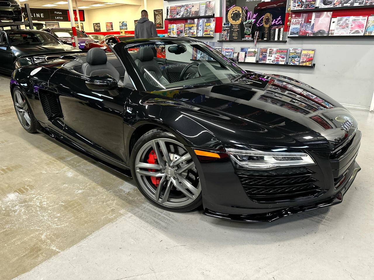2014 Audi R8 V10 — Convertible — 19,585 mi — Staten Island, NY