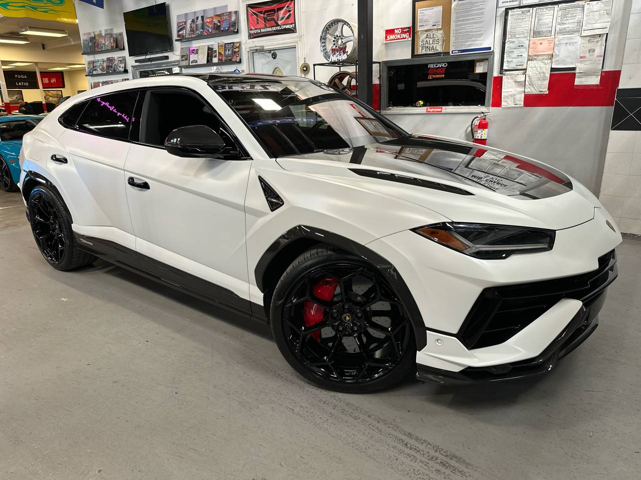 2023 Lamborghini Urus