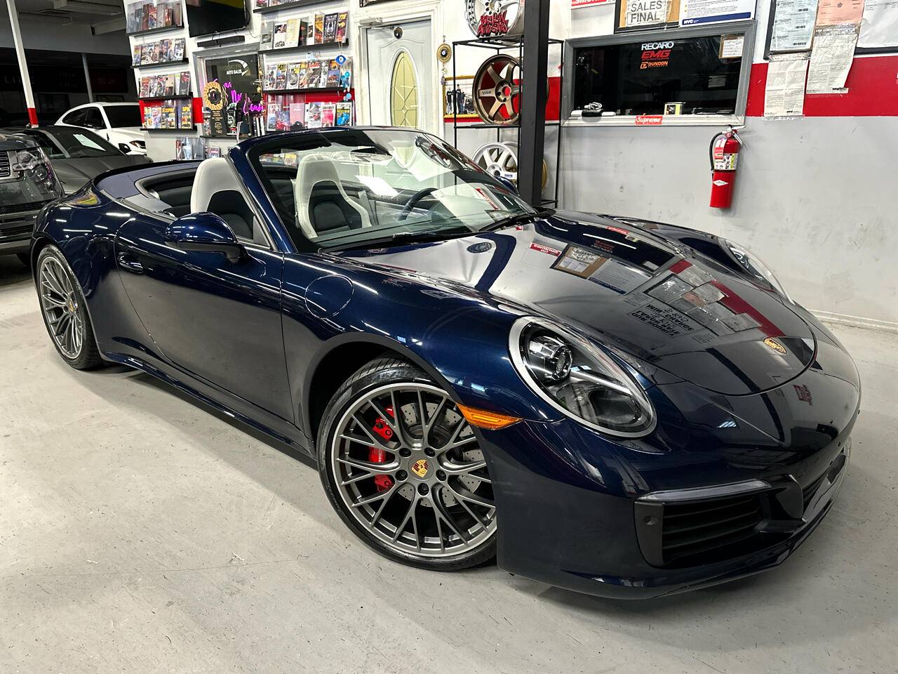 2018 Porsche 911 Carrera 4S — Convertible — 19,605 mi — Staten Island, NY
