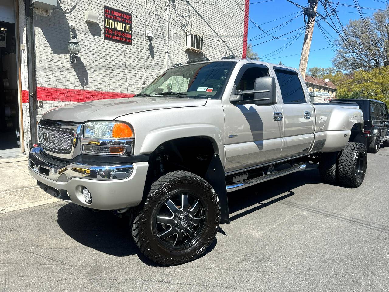 2004 GMC Sierra 3500 Work Truck — Pickup Truck — 39,251 mi — Staten Island, NY