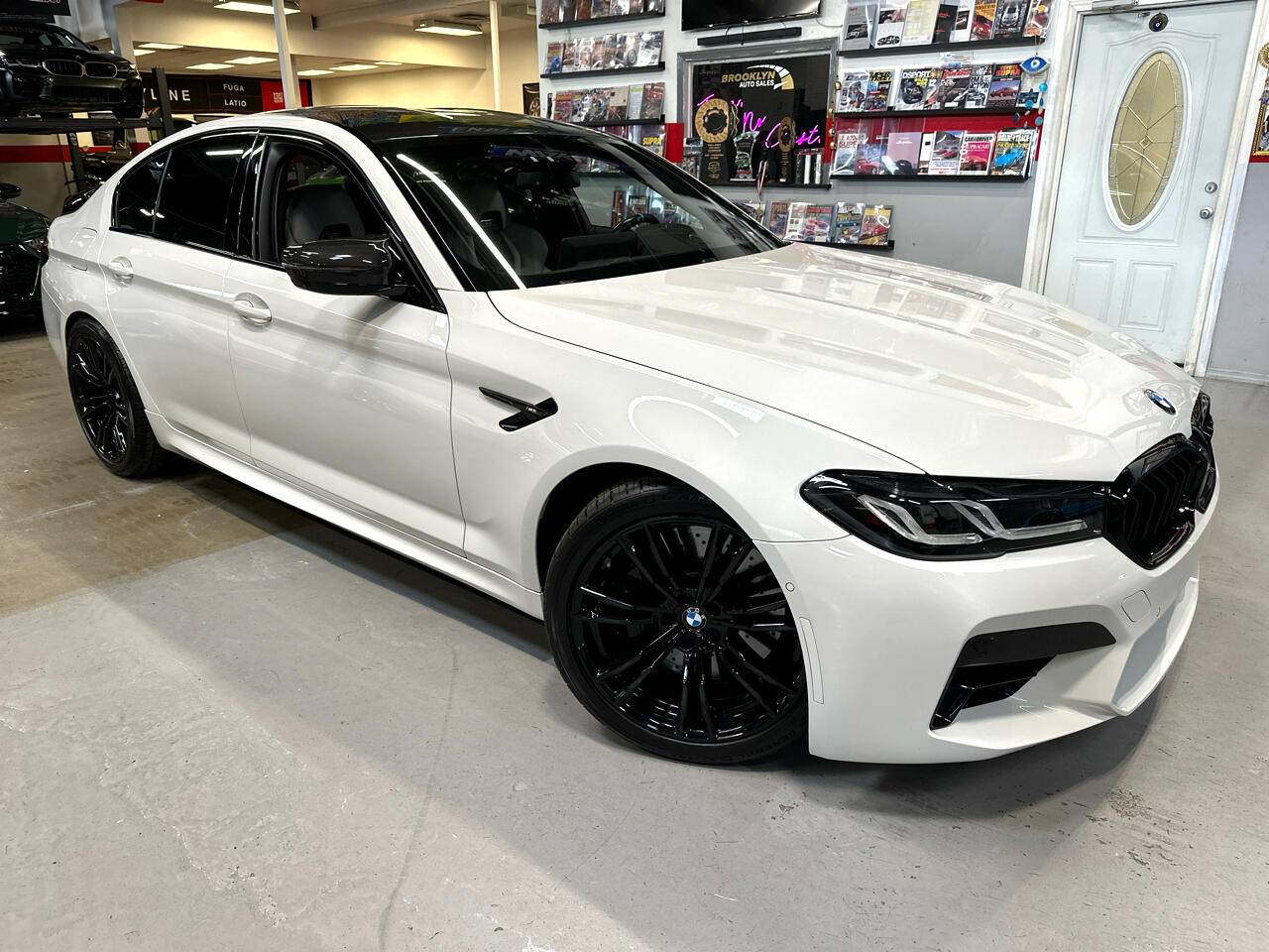 2022 BMW M5 Standard — Sedan — 19,254 mi — Staten Island, NY