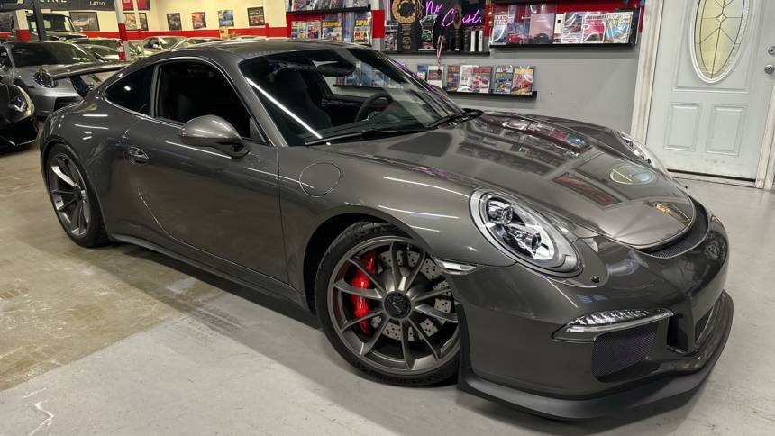 2014 Porsche 911 GT3 — Coupe — 4,943 mi — Staten Island, NY