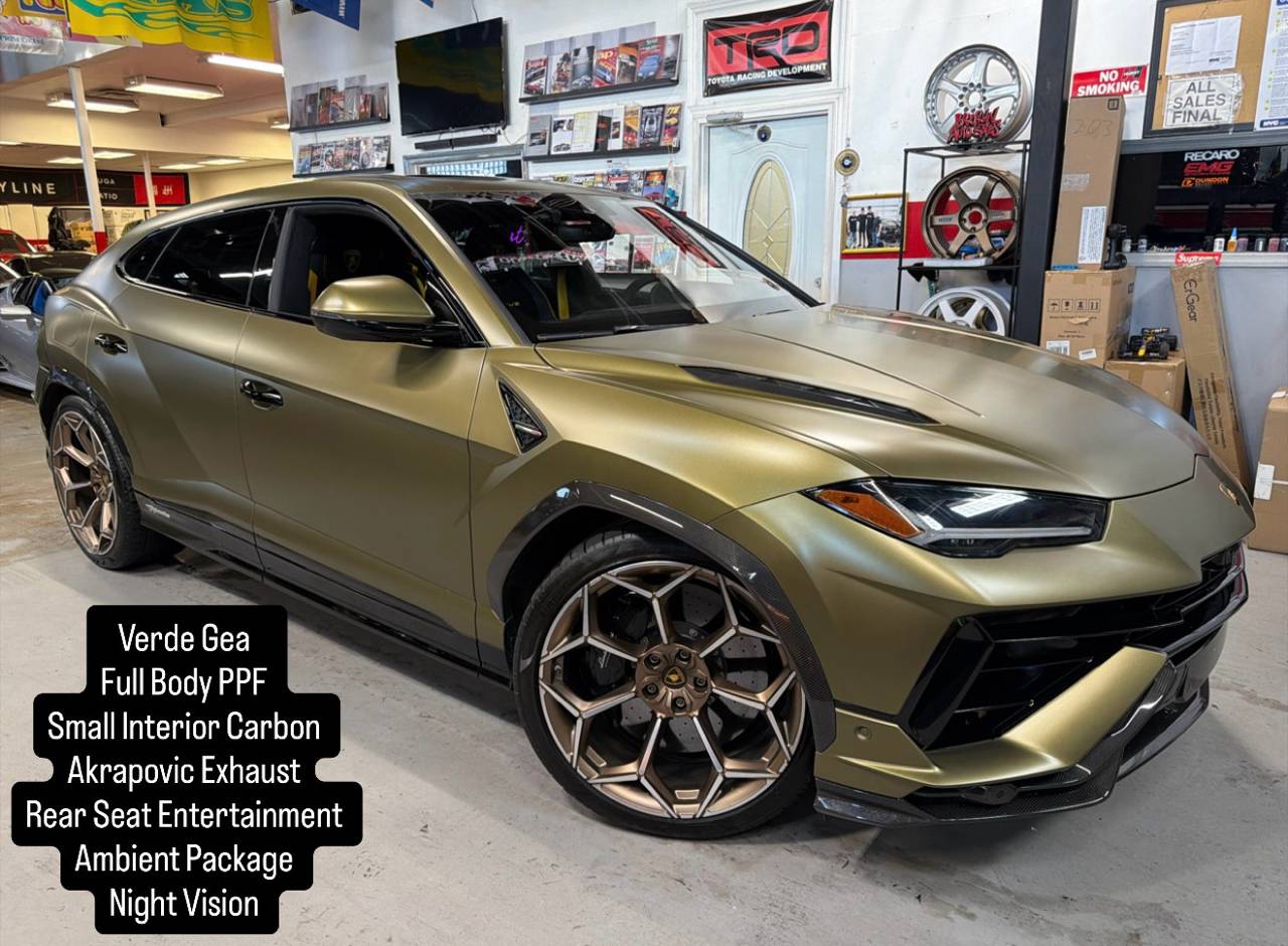 2024 Lamborghini Urus Performante