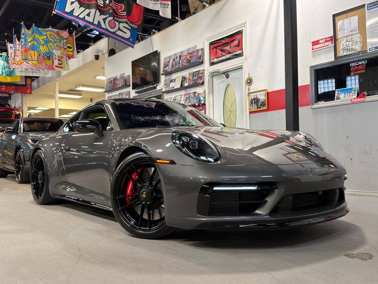 2023 Porsche 911 Carrera GTS