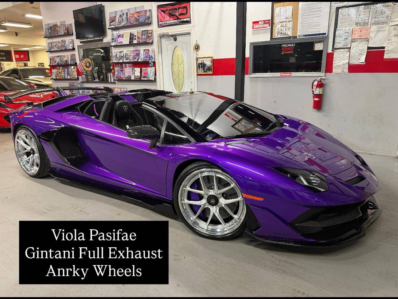 2021 Lamborghini Aventador SVJ