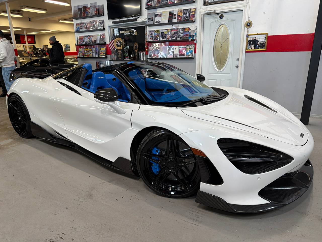 2022 McLaren 720S Performance