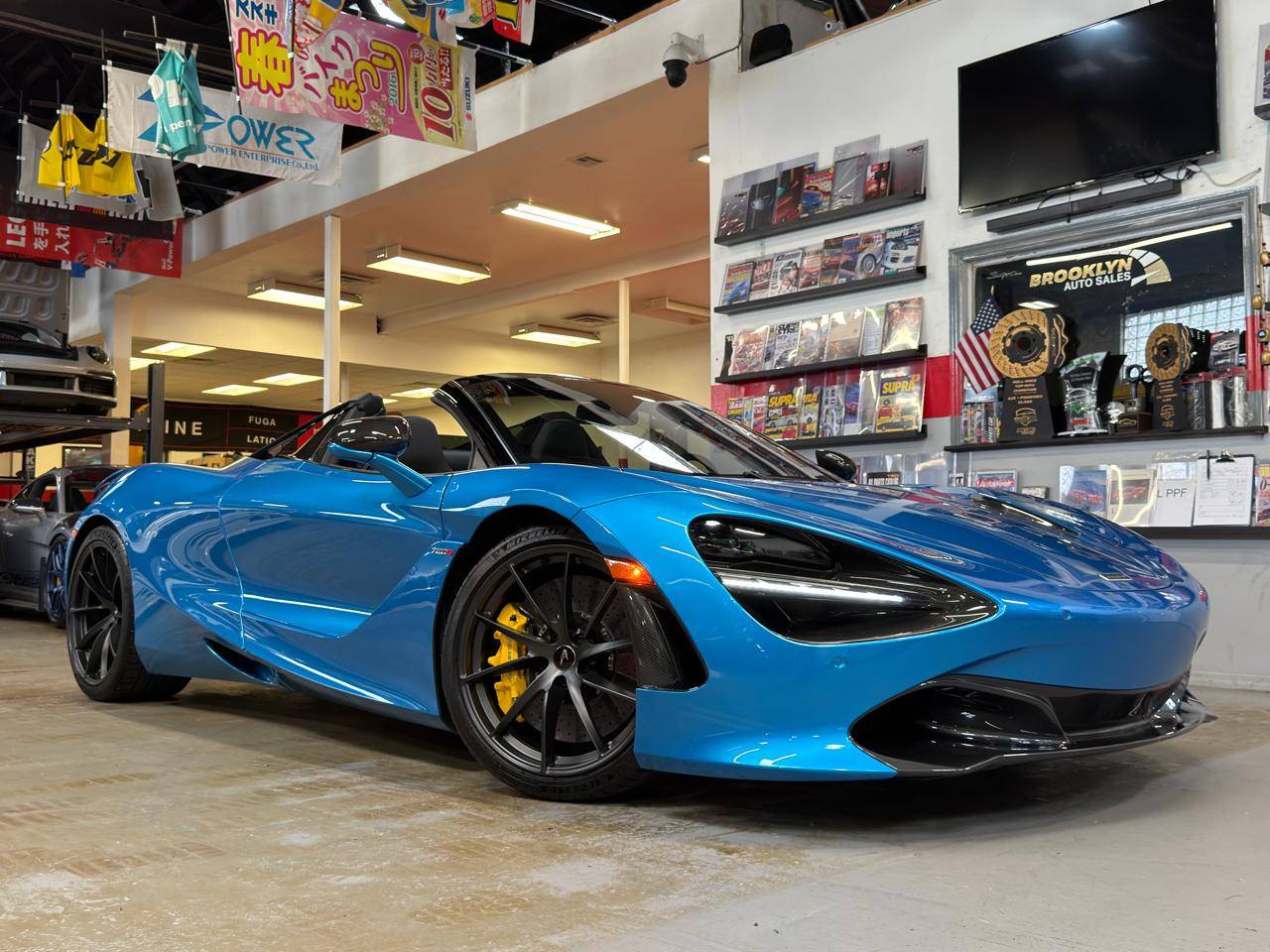 2020 McLaren 720S Luxury
