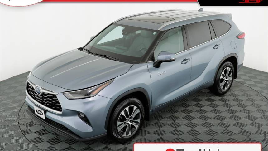 2021 Toyota Highlander Hybrid XLE — SUV — 71,987 mi — Tyngsboro, MA
