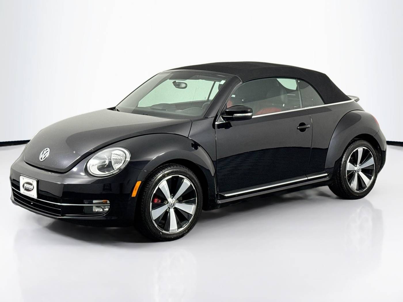 2013 Volkswagen Beetle Turbo — Convertible — 67,669 mi — Tyngsboro, MA