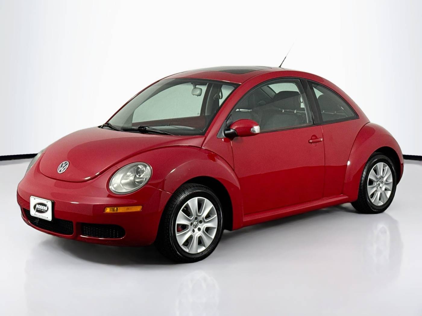 2008 Volkswagen New Beetle S — Hatchback — 61,114 mi — Tyngsboro, MA