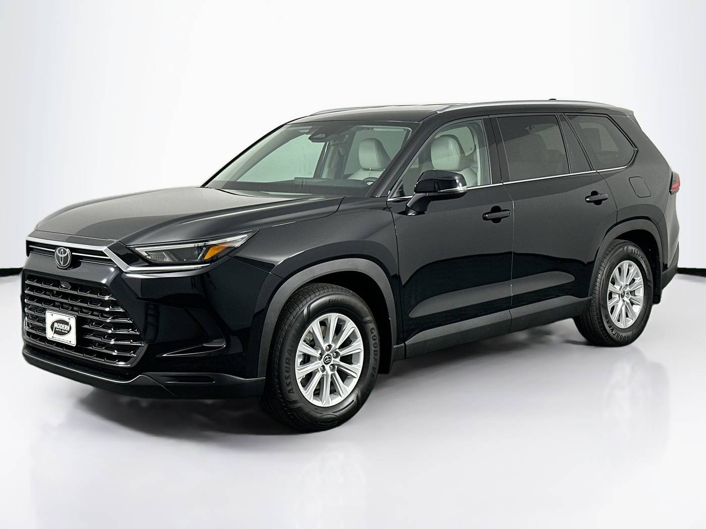 2025 Toyota Grand Highlander Hybrid LE — SUV — 1,809 mi — Tyngsboro, MA