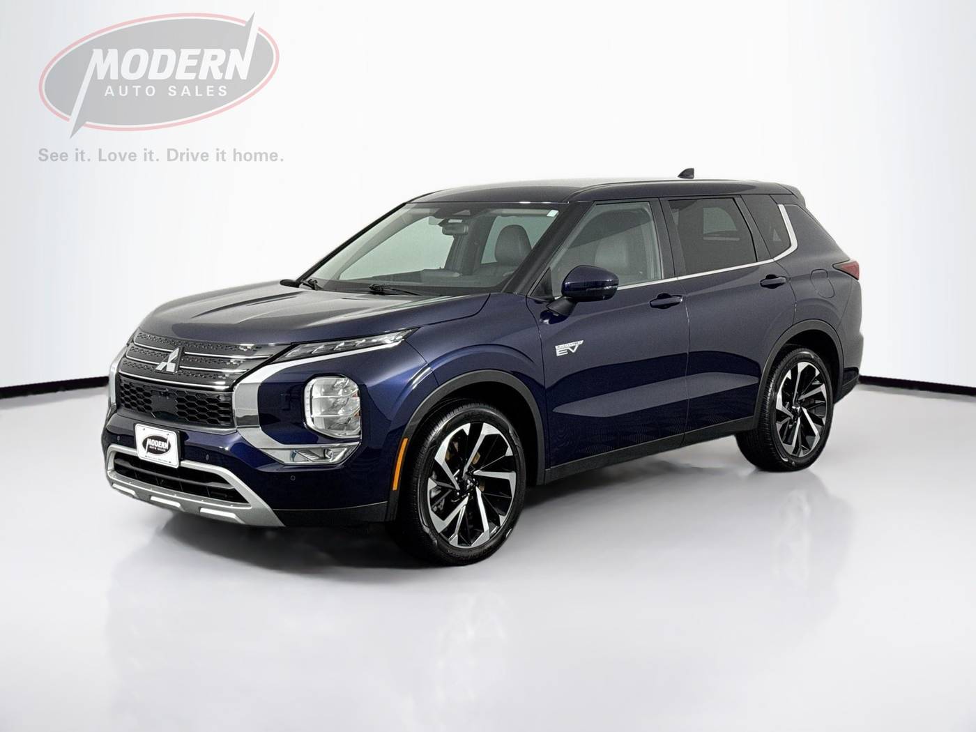 2023 Mitsubishi Outlander Plug-In Hybrid SE — SUV — 15,949 mi — Tyngsboro, MA
