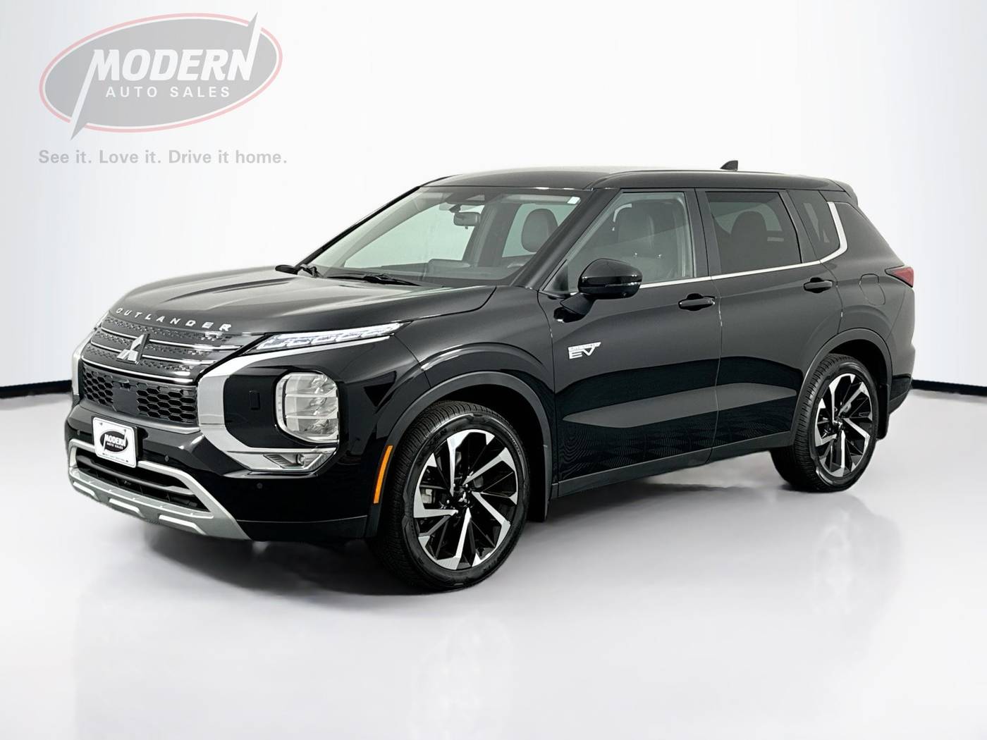 2023 Mitsubishi Outlander Plug-In Hybrid SE — SUV — 17,883 mi — Tyngsboro, MA