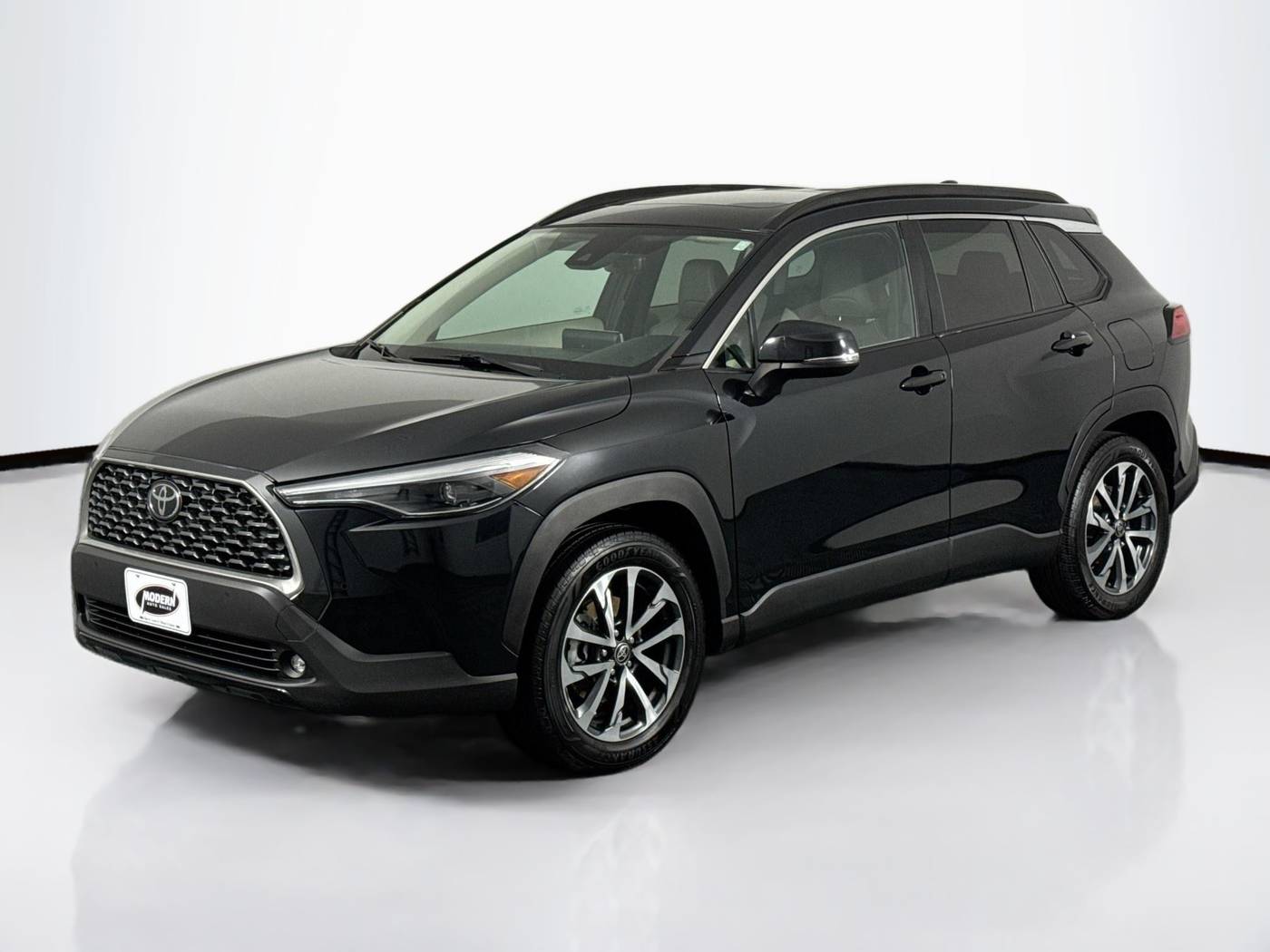 2022 Toyota Corolla Cross XLE — SUV — 51,123 mi — Tyngsboro, MA
