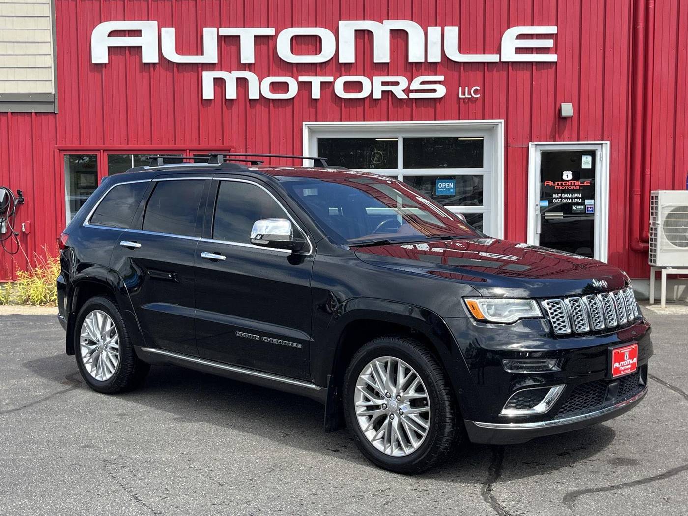 2017 Jeep Grand Cherokee Summit — SUV — 106,759 mi — Saco, ME