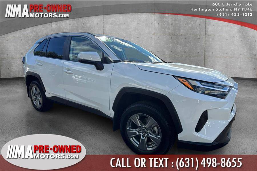 2024 Toyota RAV4 Hybrid XLE — SUV — 4,801 mi — Huntington Station, NY