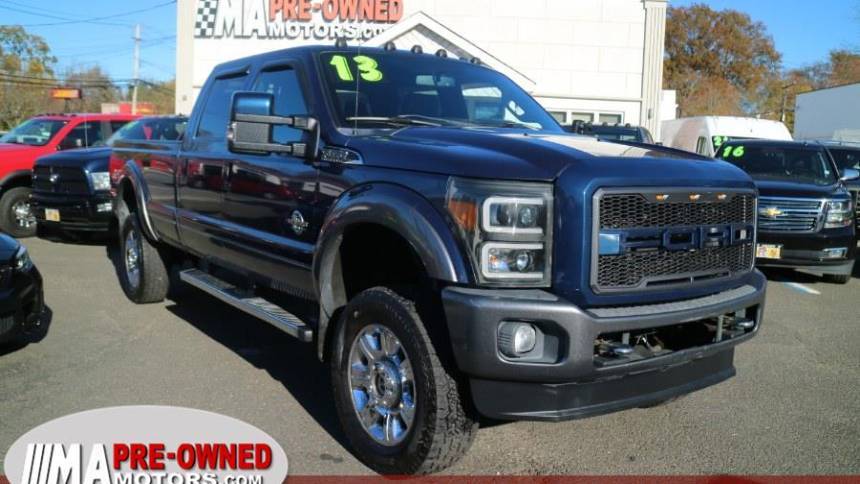 2013 Ford Super Duty F-350 Lariat — Pickup Truck — 143,196 mi — Huntington Station, NY