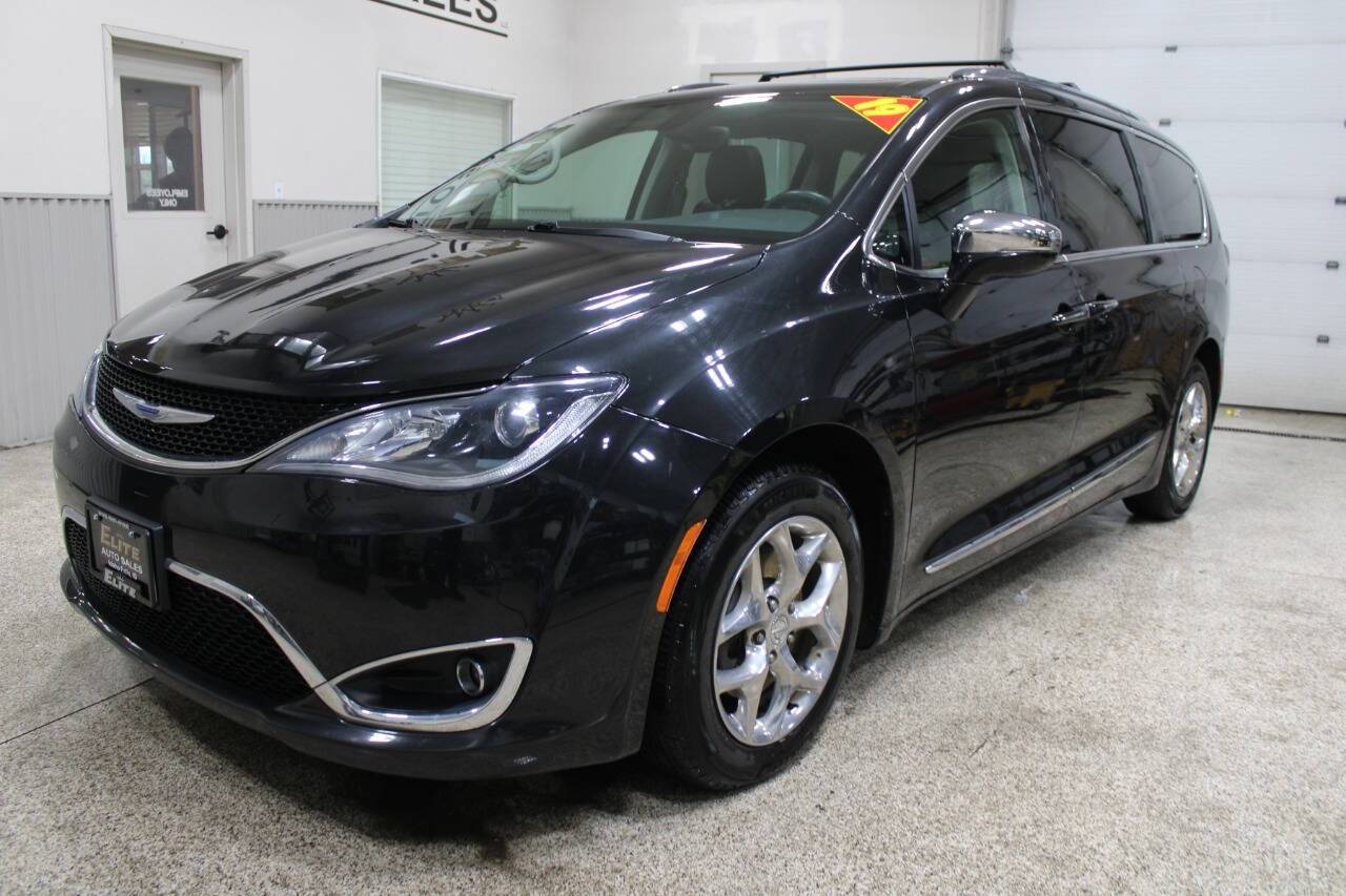 2019 Chrysler Pacifica Limited — Minivan — 48,110 mi — Idaho Falls, ID