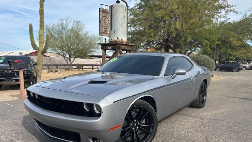 2018 Dodge Challenger SXT — Coupe — 71,348 mi — Queen Creek, AZ