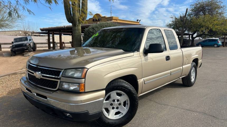 2006 Chevrolet Silverado 1500 WT — Pickup Truck — 136,482 mi — Queen Creek, AZ