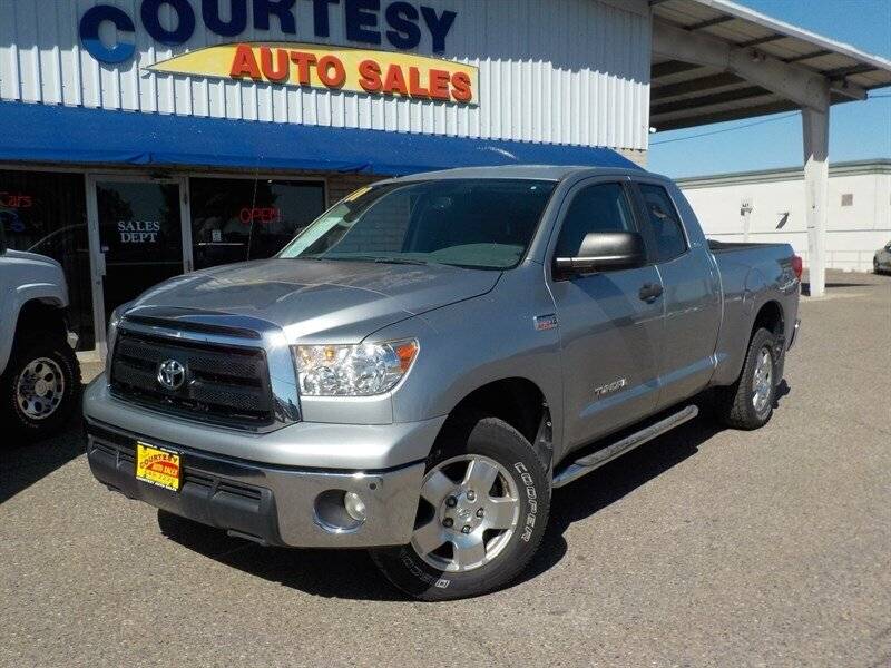 2011 Toyota Tundra Base — Pickup Truck — 73,353 mi — Cottonwood, AZ