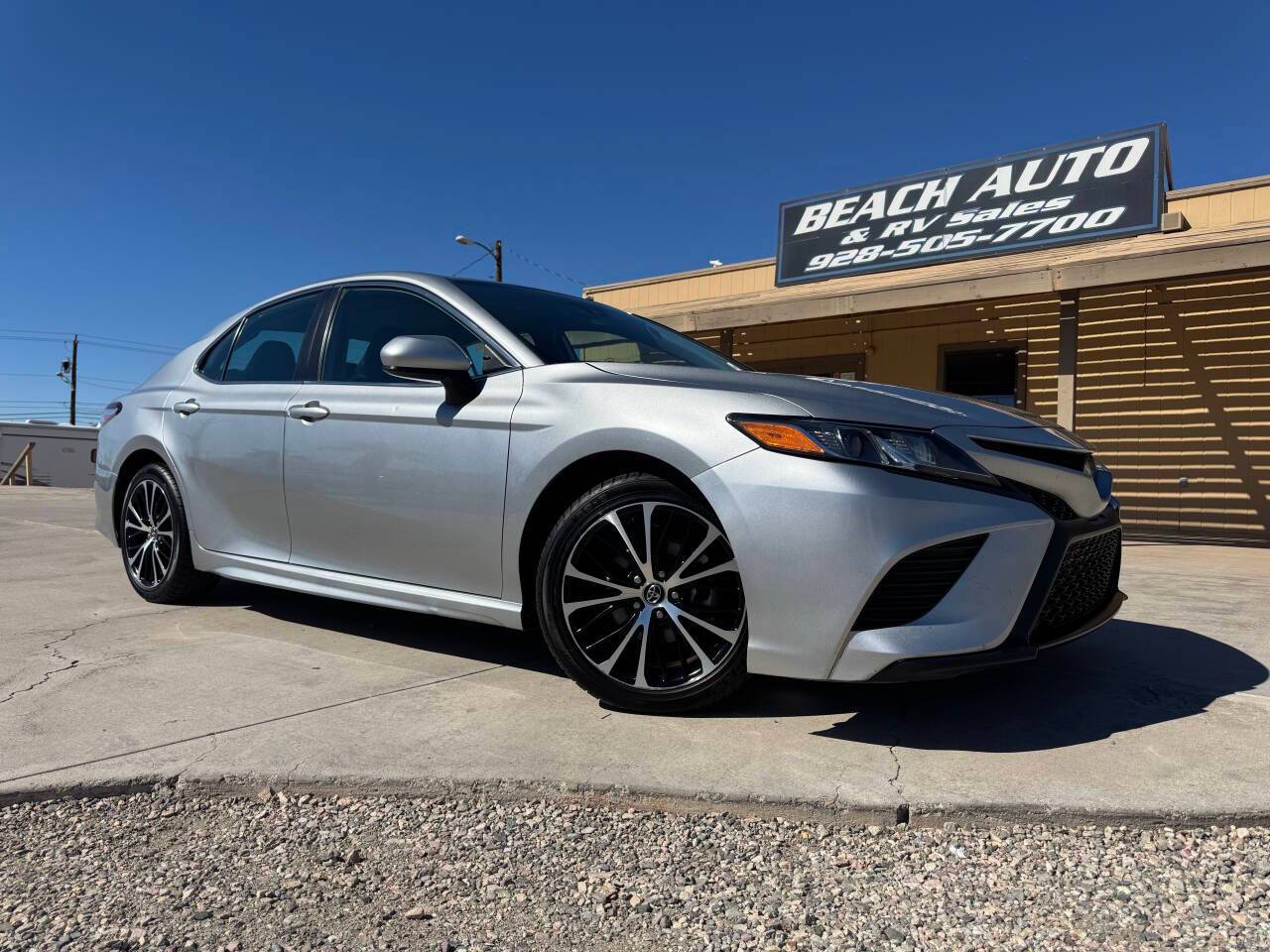 2020 Toyota Camry SE — Sedan — 112,483 mi — Lake Havasu City, AZ