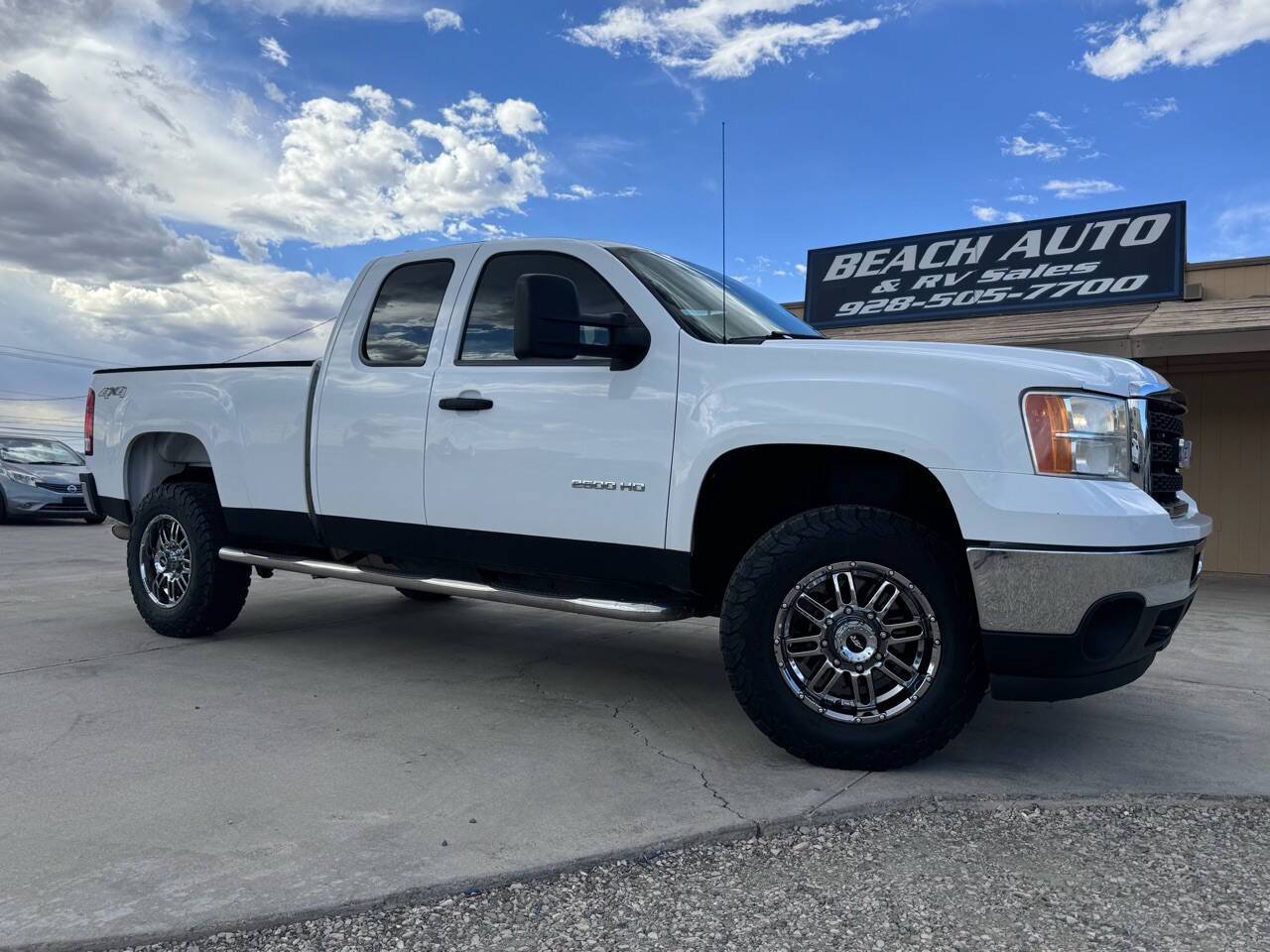 2013 GMC Sierra 2500HD Work Truck — Pickup Truck — 135,036 mi — Lake Havasu City, AZ