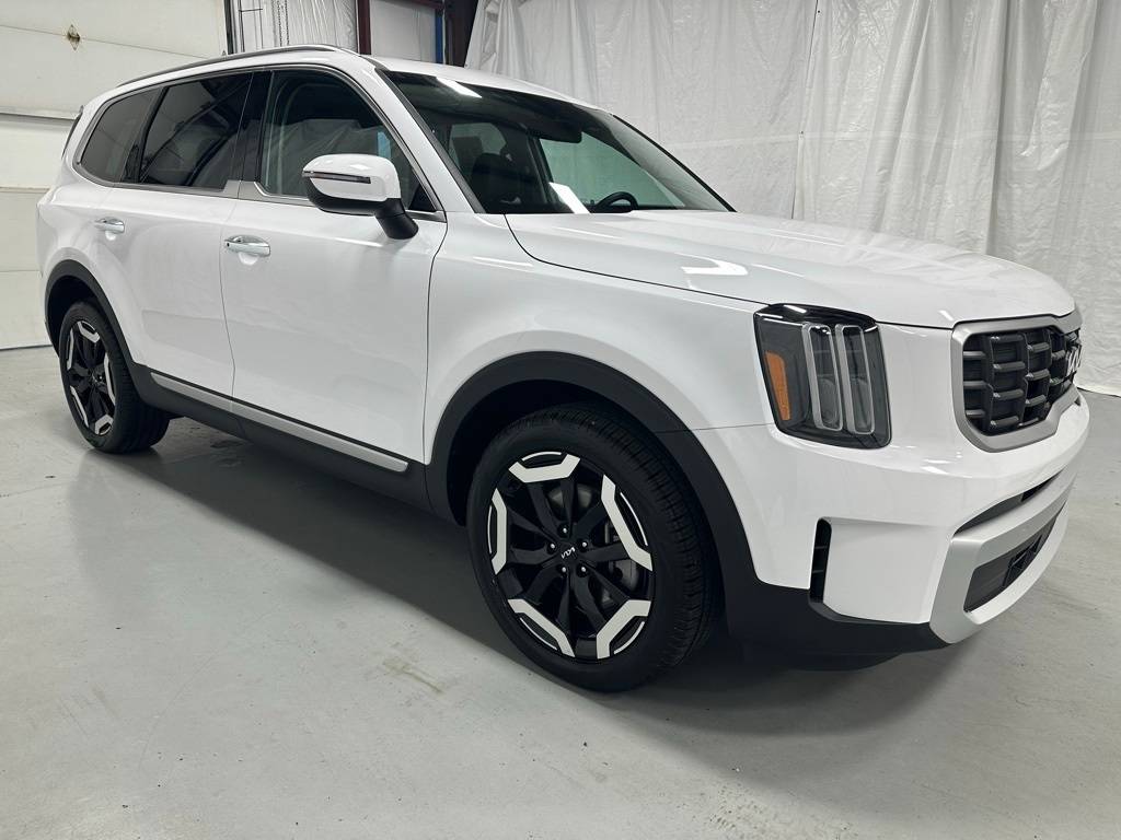 2025 Kia Telluride S — SUV — 13,584 mi — Middletown, PA